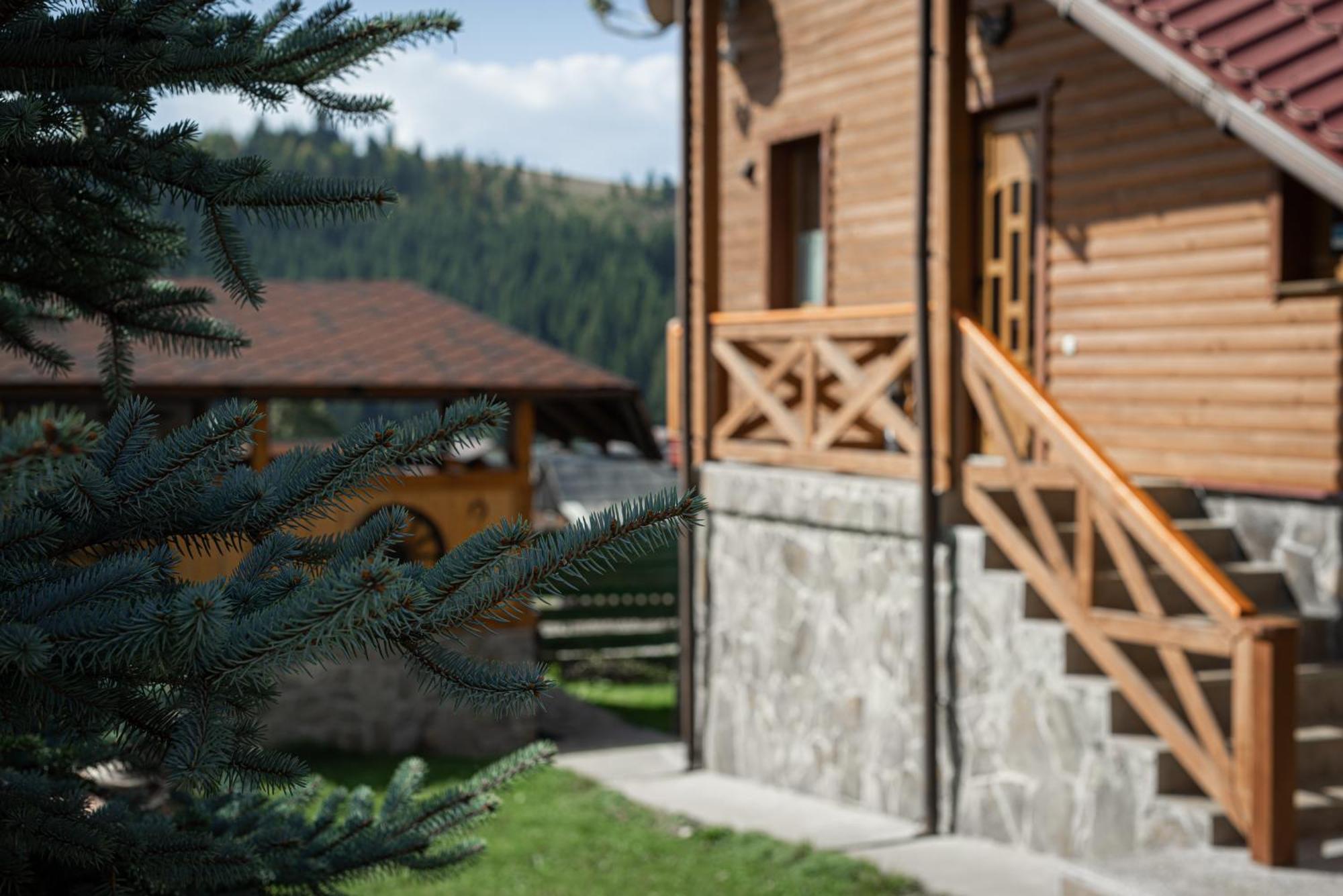 Aura Karpat Hotel Bukovel Exterior photo