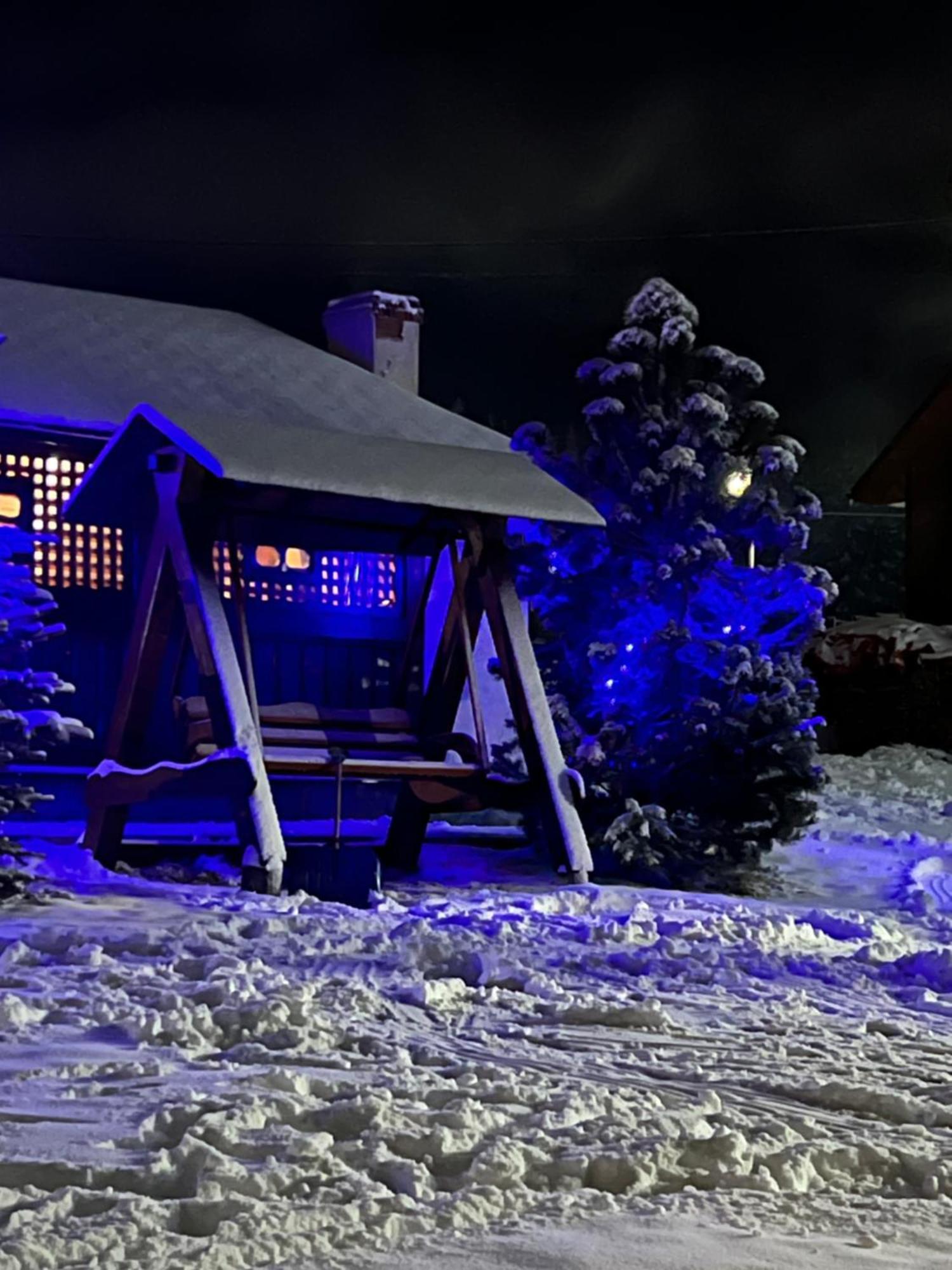 Aura Karpat Hotel Bukovel Exterior photo